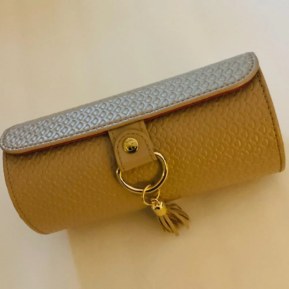 VLANDO VIAGGIO Round Cylinder Travel Jewelry Case NWOT - Picture 4 of 7